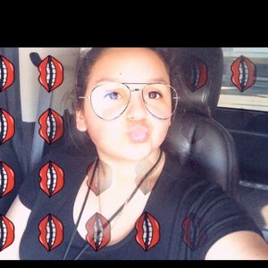 Meet your Posher, Ivy